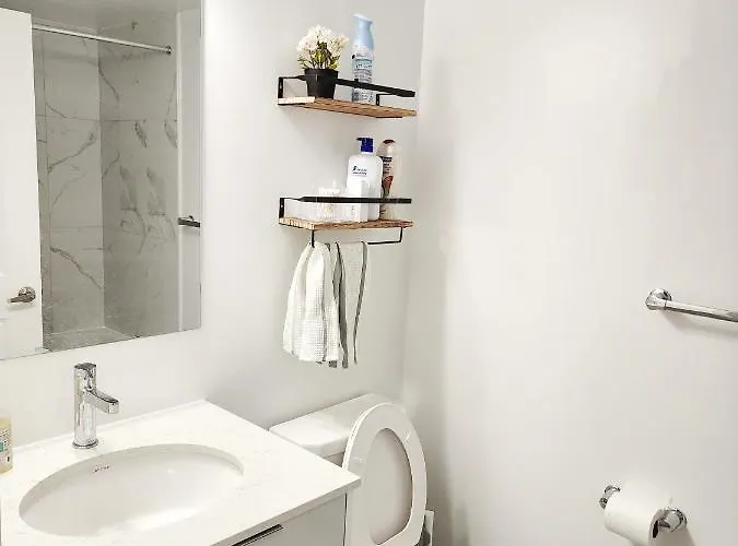 Budget King Room