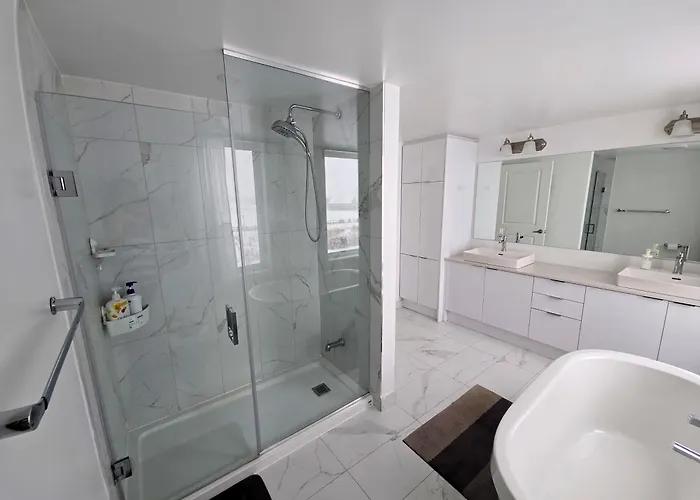 Private Bathroom Triple Room