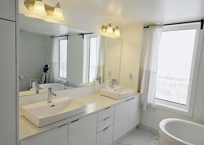 Private Bathroom Triple Room